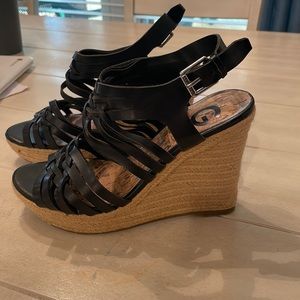 Guess wedges